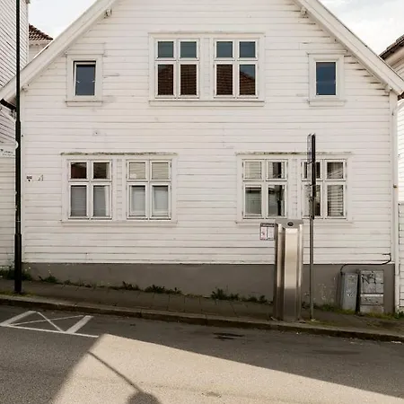 Sigrun's Home, 2 Bedroom Apt. In The Heart Of Apartment *