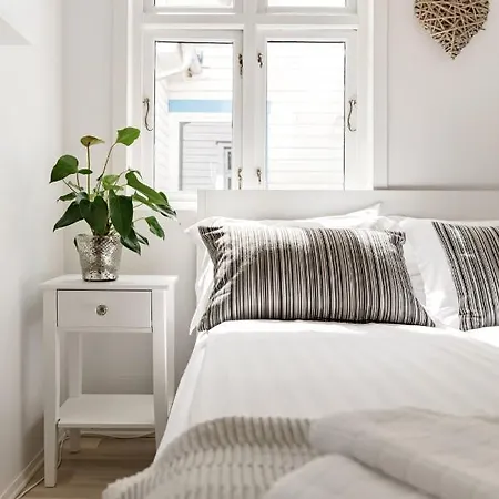 Sigrun's Home, 2 Bedroom Apt. In The Heart Of * Stavanger